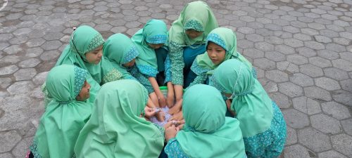 Daur Ulang Kertas (4)